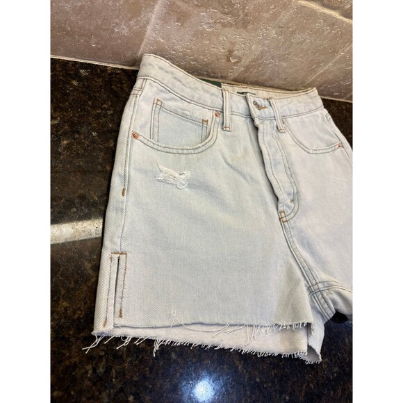 Wild Fable Super High Rise Cutoff Jean Shorts Size 2 NWT - Picture 3 of 8